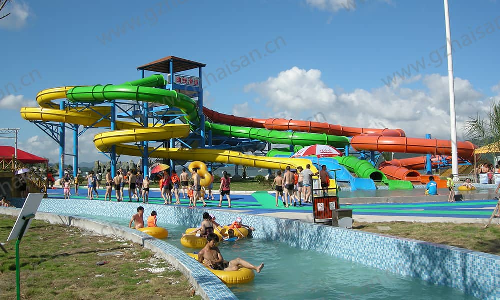 浙江宁波东钱湖水上乐园螺旋组合滑道、漂流河