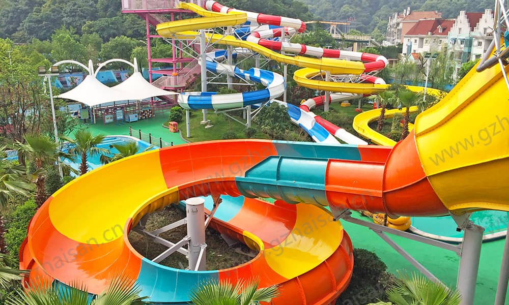浙江杭州浪浪浪水公园大喇叭、螺旋滑道