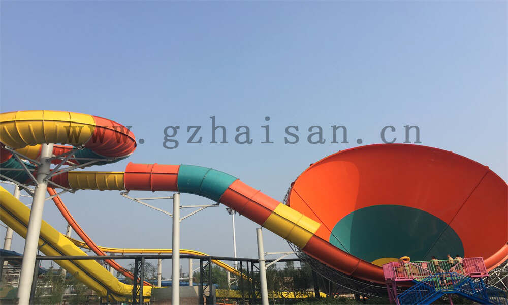 儿童乐园水上设备厂家：打造欢乐水上世界